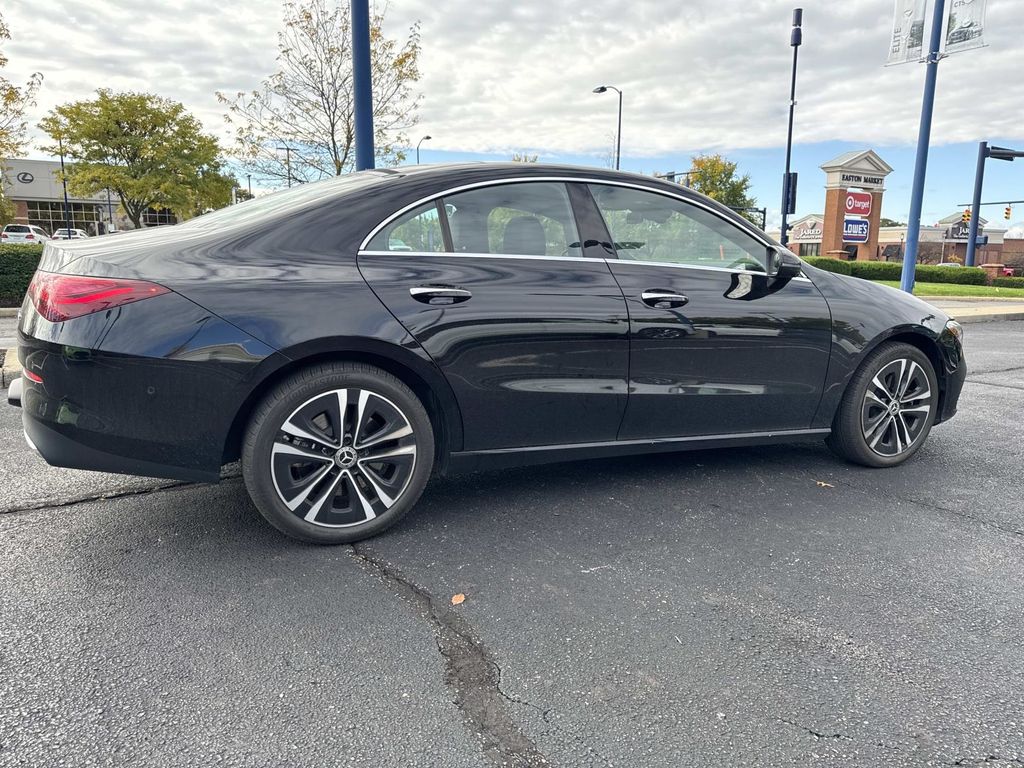 2025 Mercedes Benz CLA 250 photo 3
