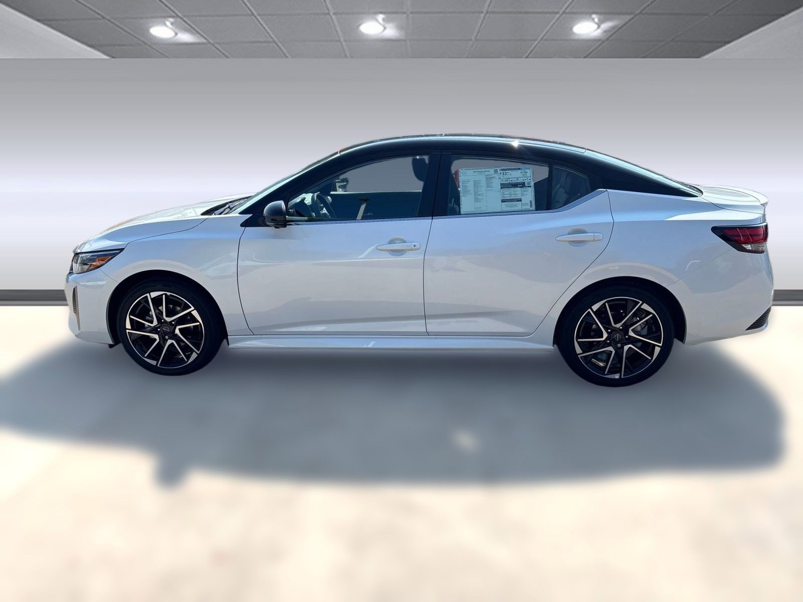 2025 Nissan Sentra SR photo 2