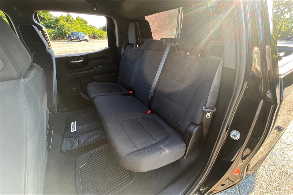 2020 Chevrolet Silverado 1500 Custom photo 20