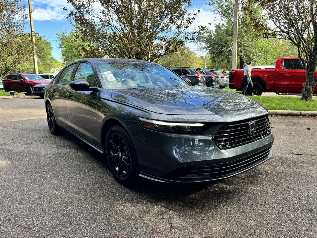 2025 Honda Accord SE's photo