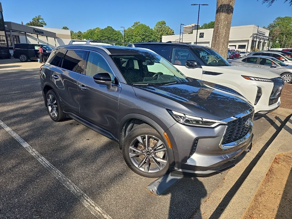 2023 Infiniti QX60 Luxe photo 4