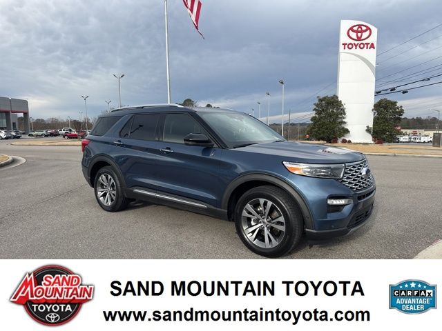 2020 Ford Explorer Platinum's photo