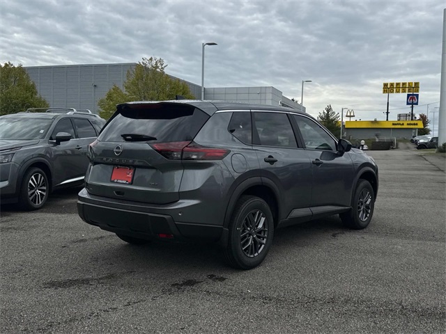 2026 Nissan Rogue S photo 3
