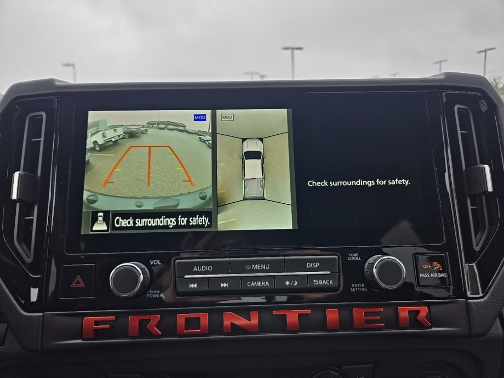 2026 Nissan Frontier Crew Cab PRO-4X photo 24