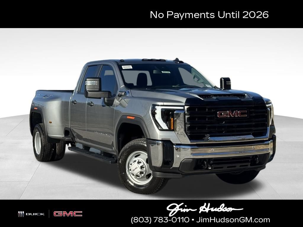 2026 GMC Sierra 3500HD Pro's photo