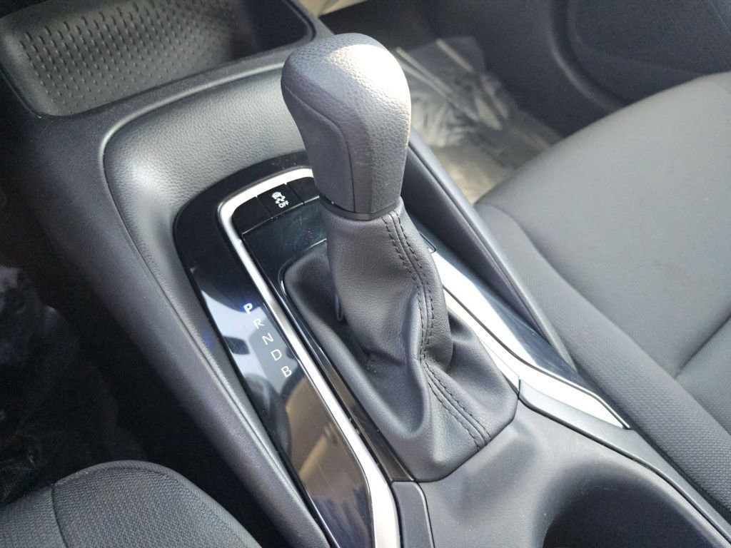2024 Toyota Corolla LE photo 26