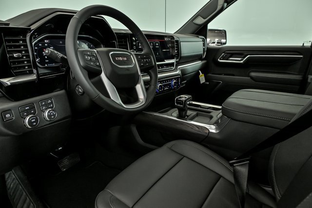 2026 Gmc Sierra 1500 SLT photo 4