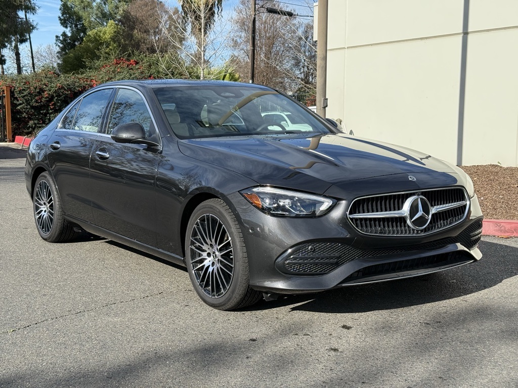 2025 Mercedes-Benz C-Class Sedan C 300's photo