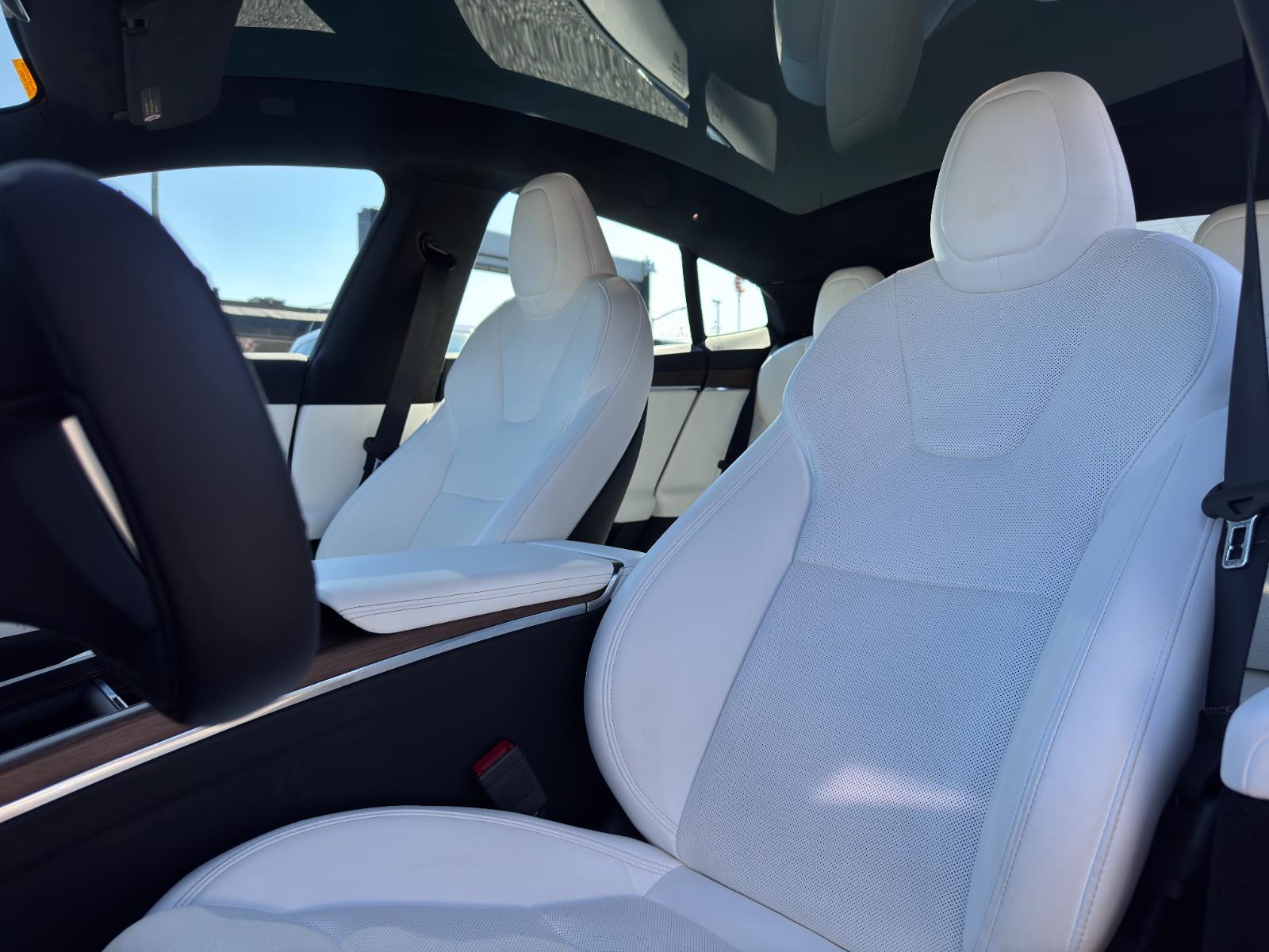 2021 Tesla Model S Long Range photo 13