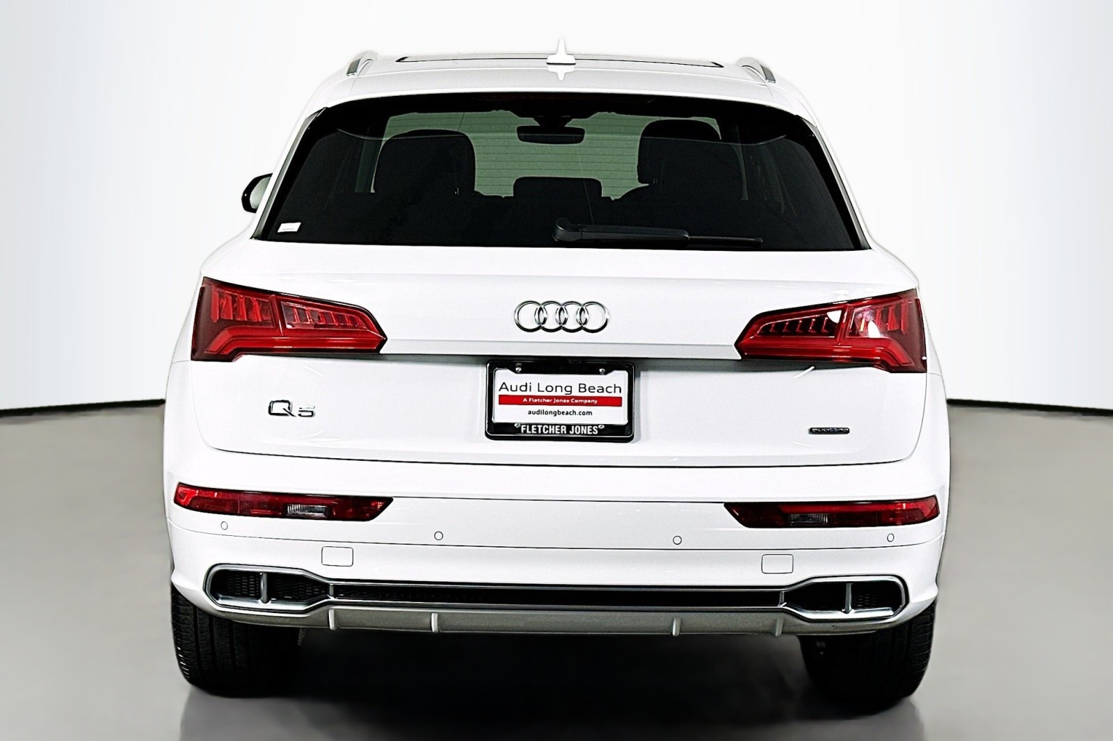 2020 Audi Q5 TFSI Hybrid Premium Plus photo 3