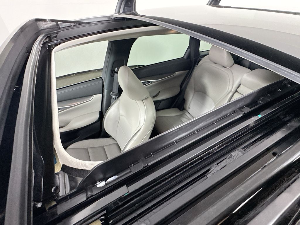 2025 Infiniti QX50 Luxe photo 23