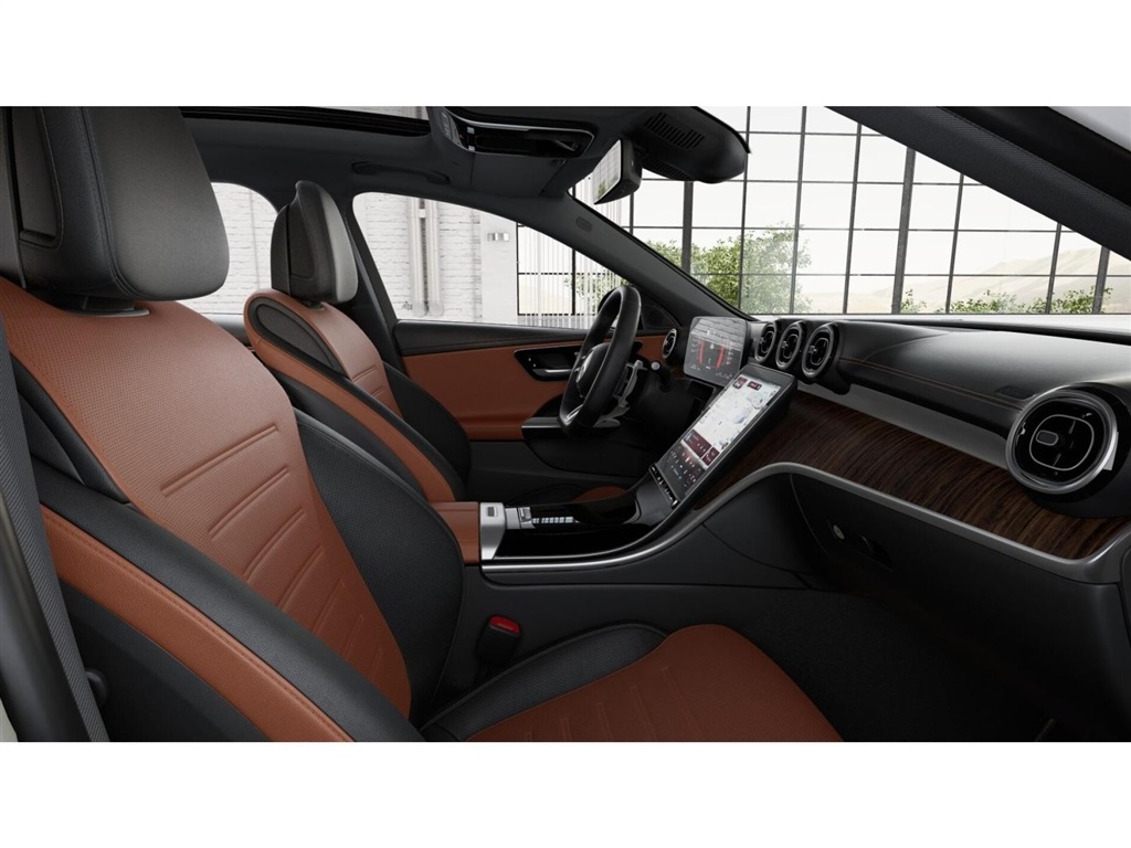 2025 Mercedes Benz C 43 AMG 4MATIC photo 4