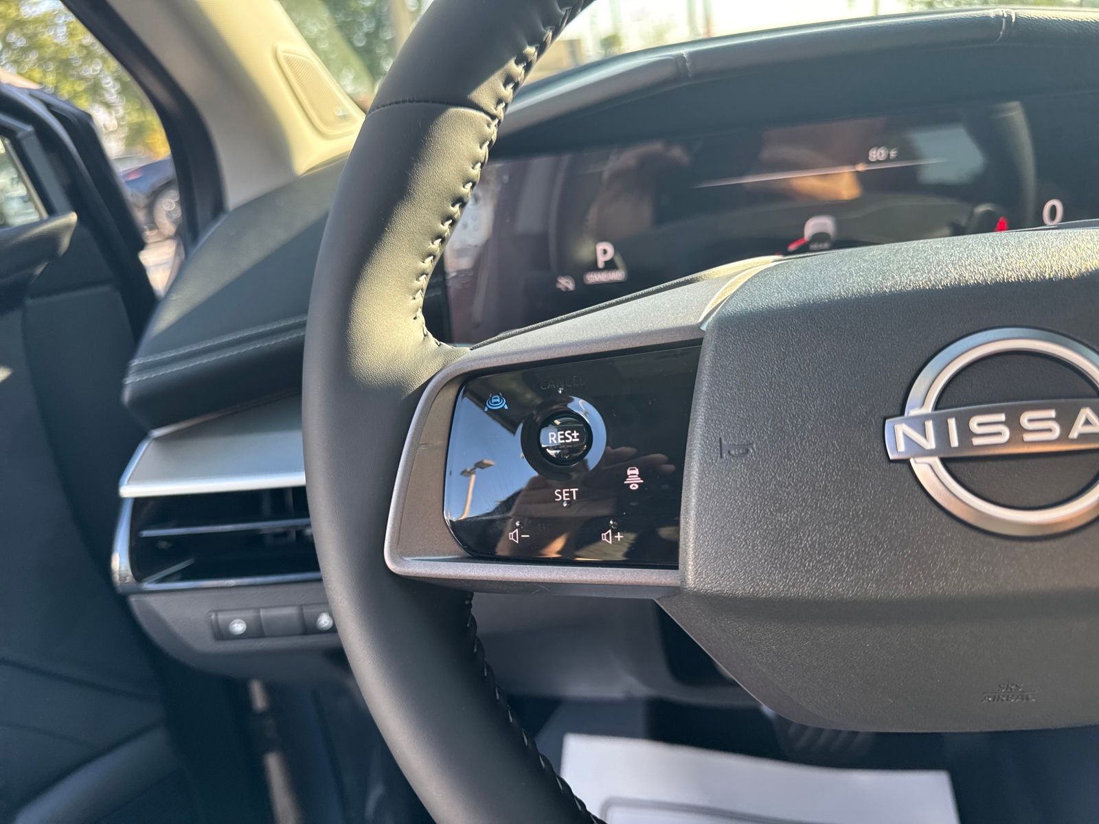 2025 Nissan Murano SL photo 15