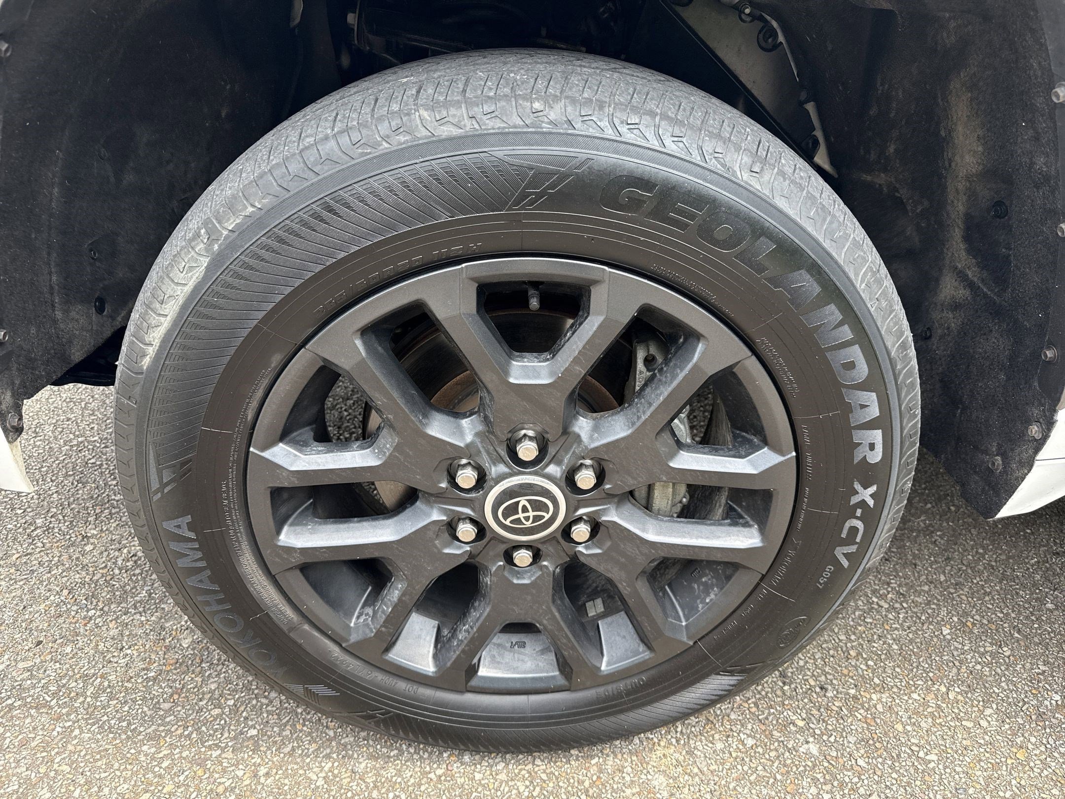 2023 Toyota Tundra Limited photo 25