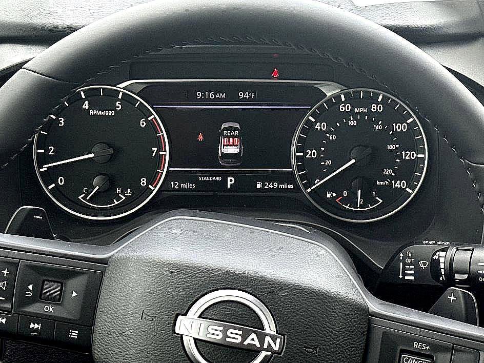 2025 Nissan Rogue SV photo 14
