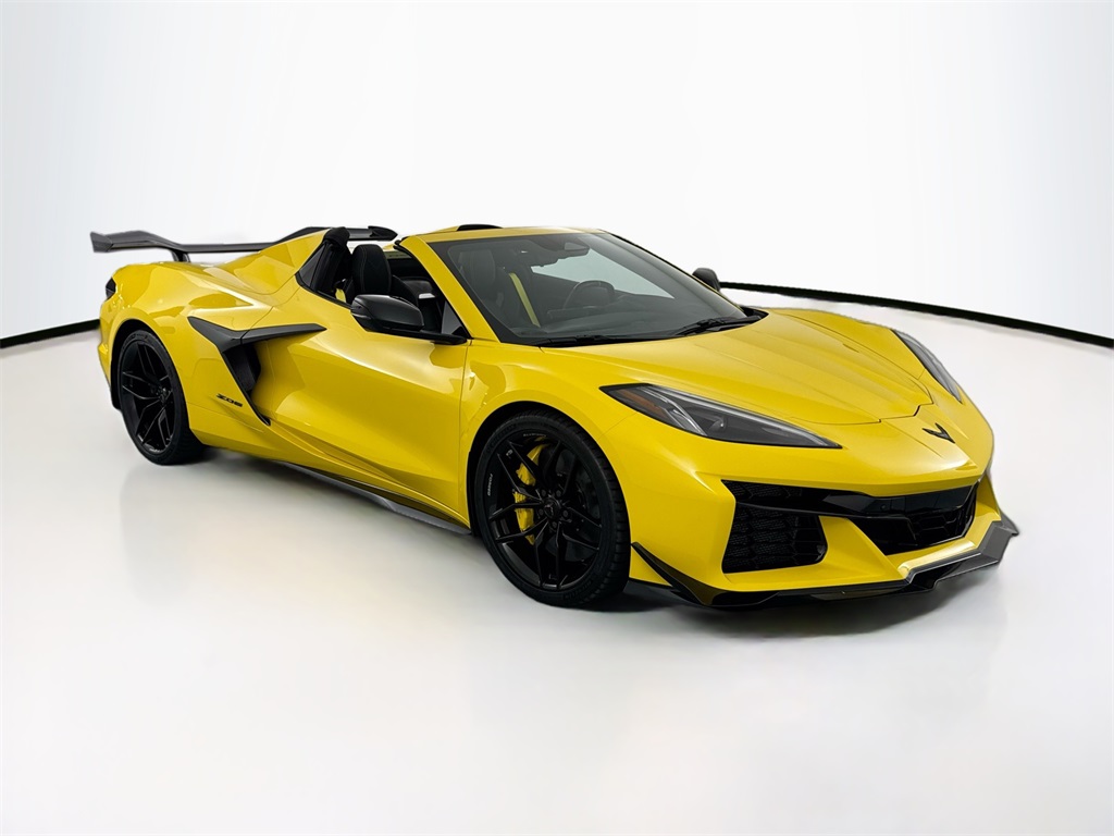 2025 Chevrolet Corvette Z06 3LZ photo 3