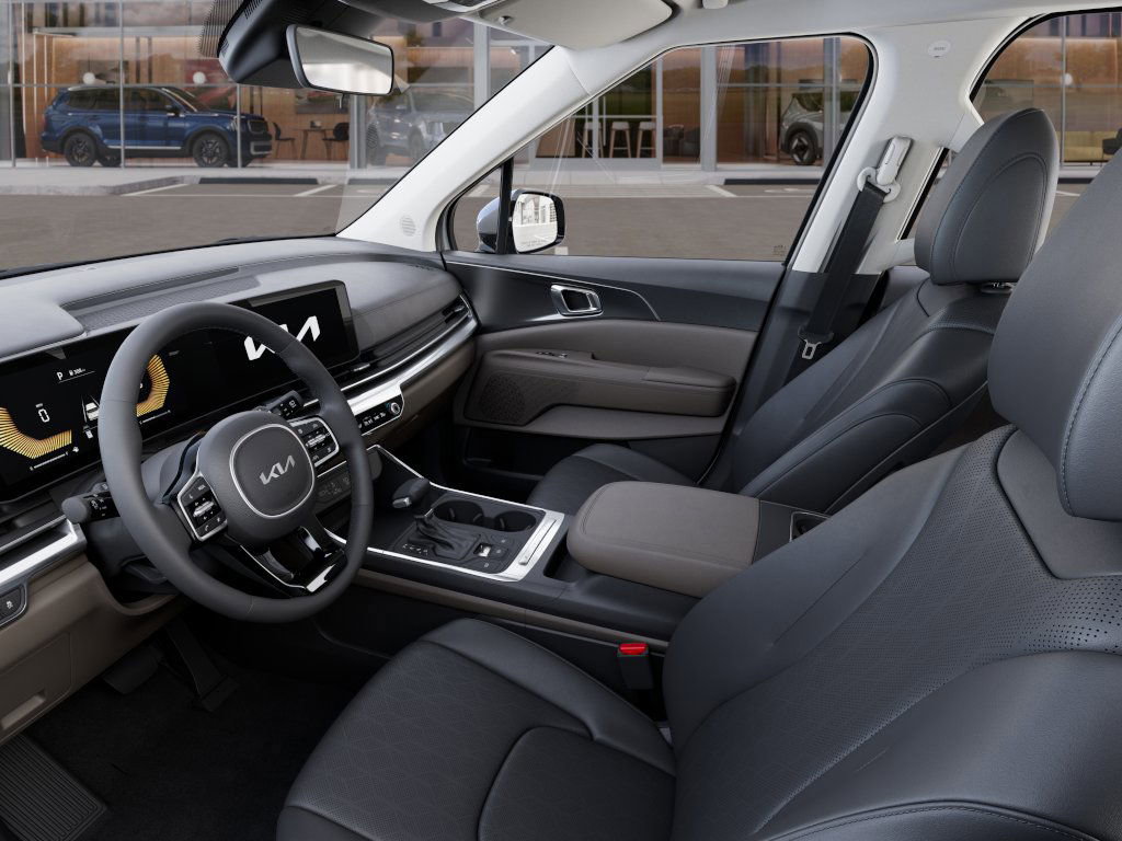 2025 Kia Carnival LXS photo 16