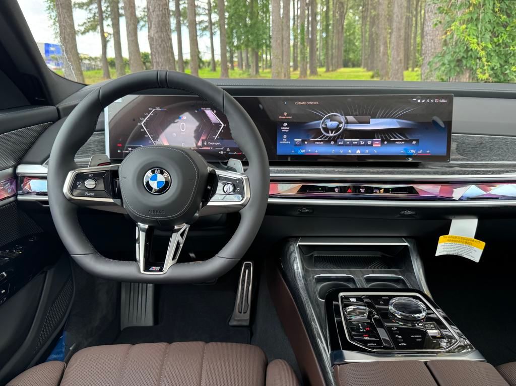 2025 Bmw 760i xDrive photo 3