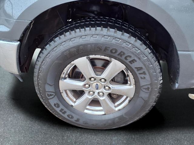 2019 Ford F-150 XLT photo 22