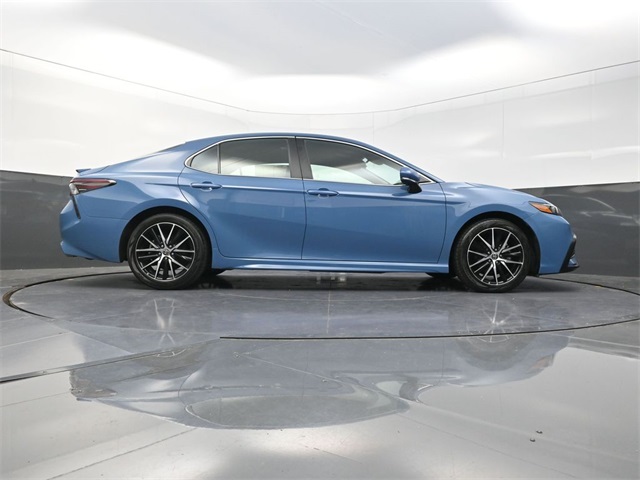2023 Toyota Camry SE photo 29