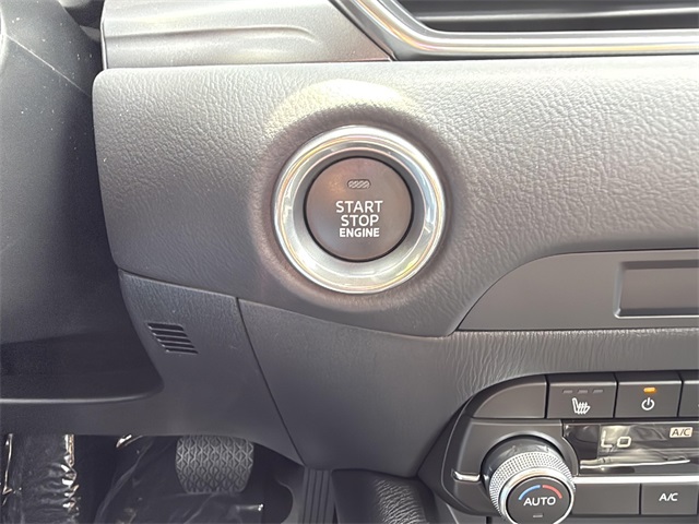 2025 Mazda CX-5 2.5 Select photo 25