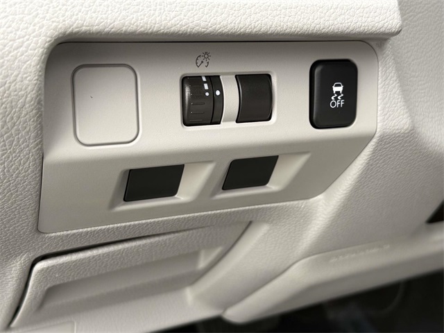 2014 Subaru Forester 2.5i photo 27