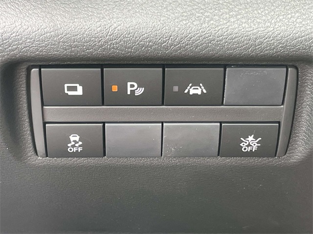 2025 Nissan Versa 1.6 S photo 23