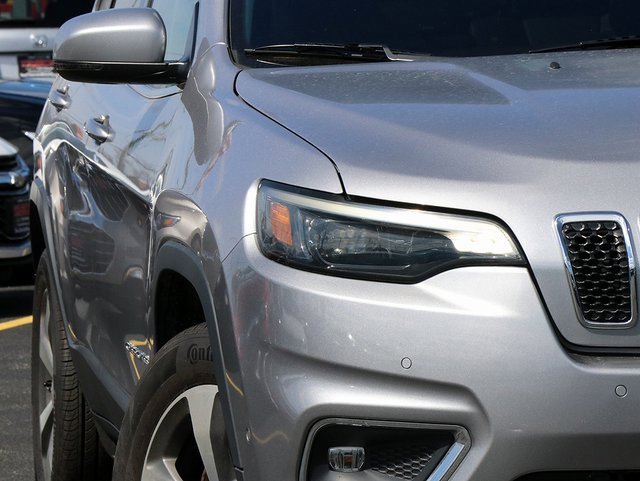 2021 Jeep Cherokee Limited photo 3