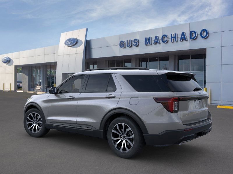 2025 Ford Explorer ST-Line photo 4