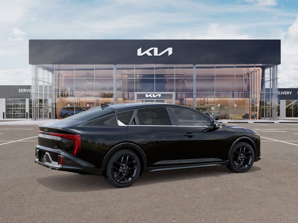 2025 Kia K4 GT-Line Turbo photo 6