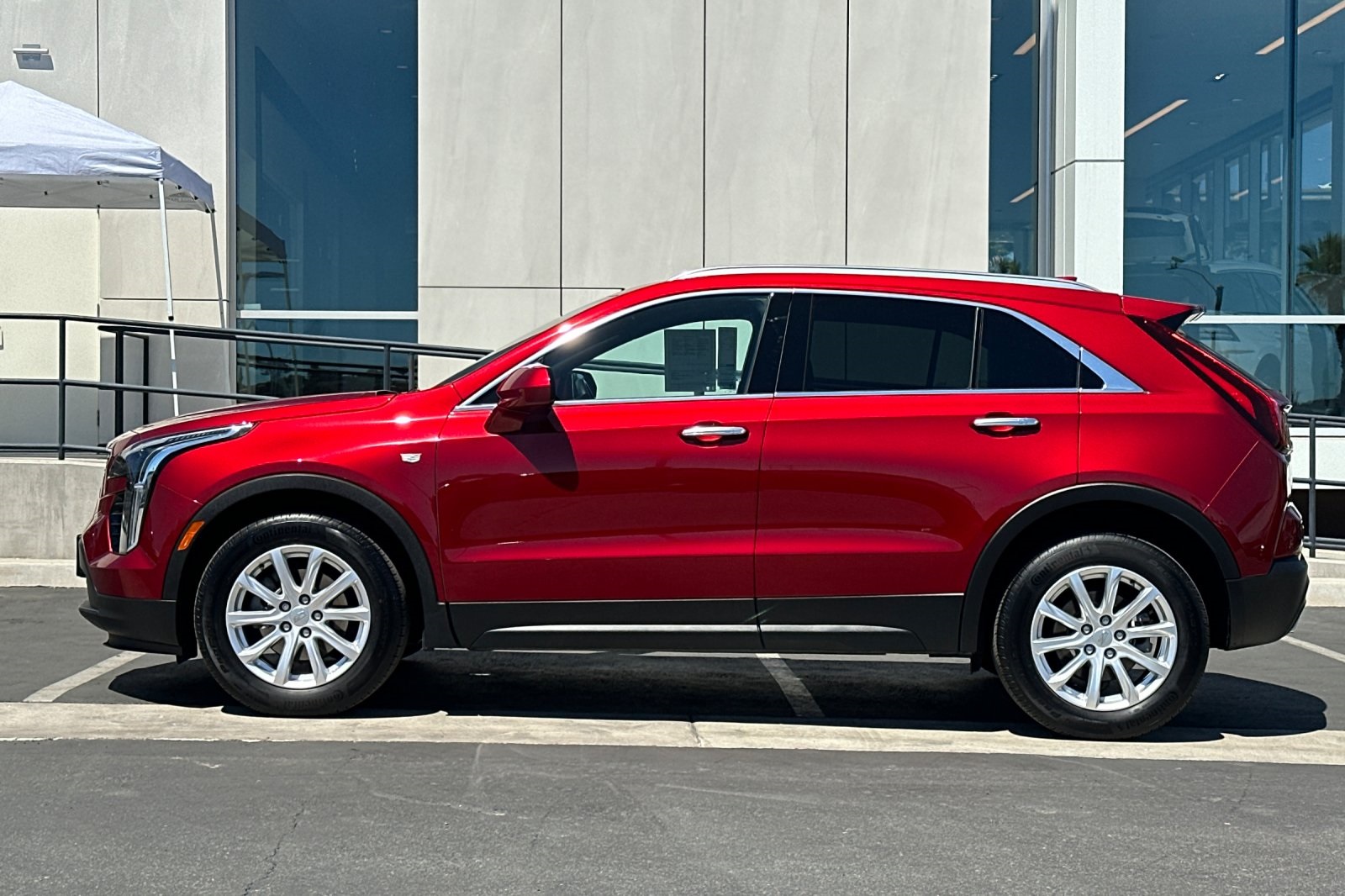 2023 Cadillac XT4 Luxury photo 5