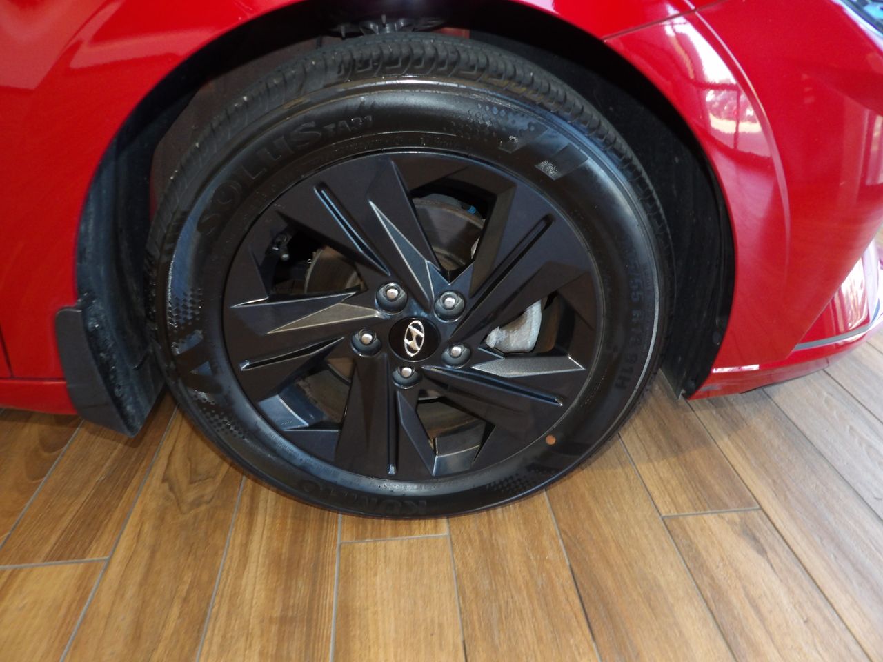 2022 Hyundai Elantra SEL photo 4