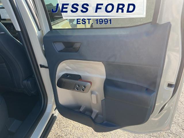2025 Ford Maverick Lariat photo 13