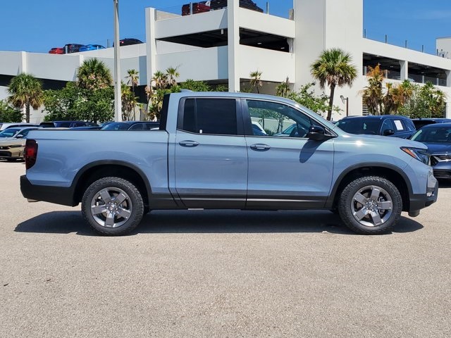2025 Honda Ridgeline TrailSport photo 4