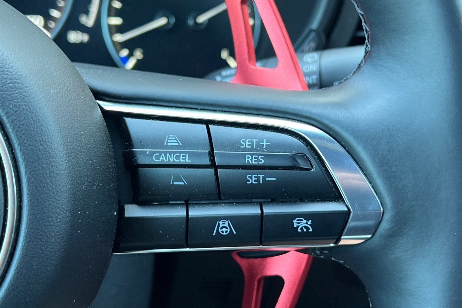 2024 Mazda Mazda3 Premium Plus photo 27
