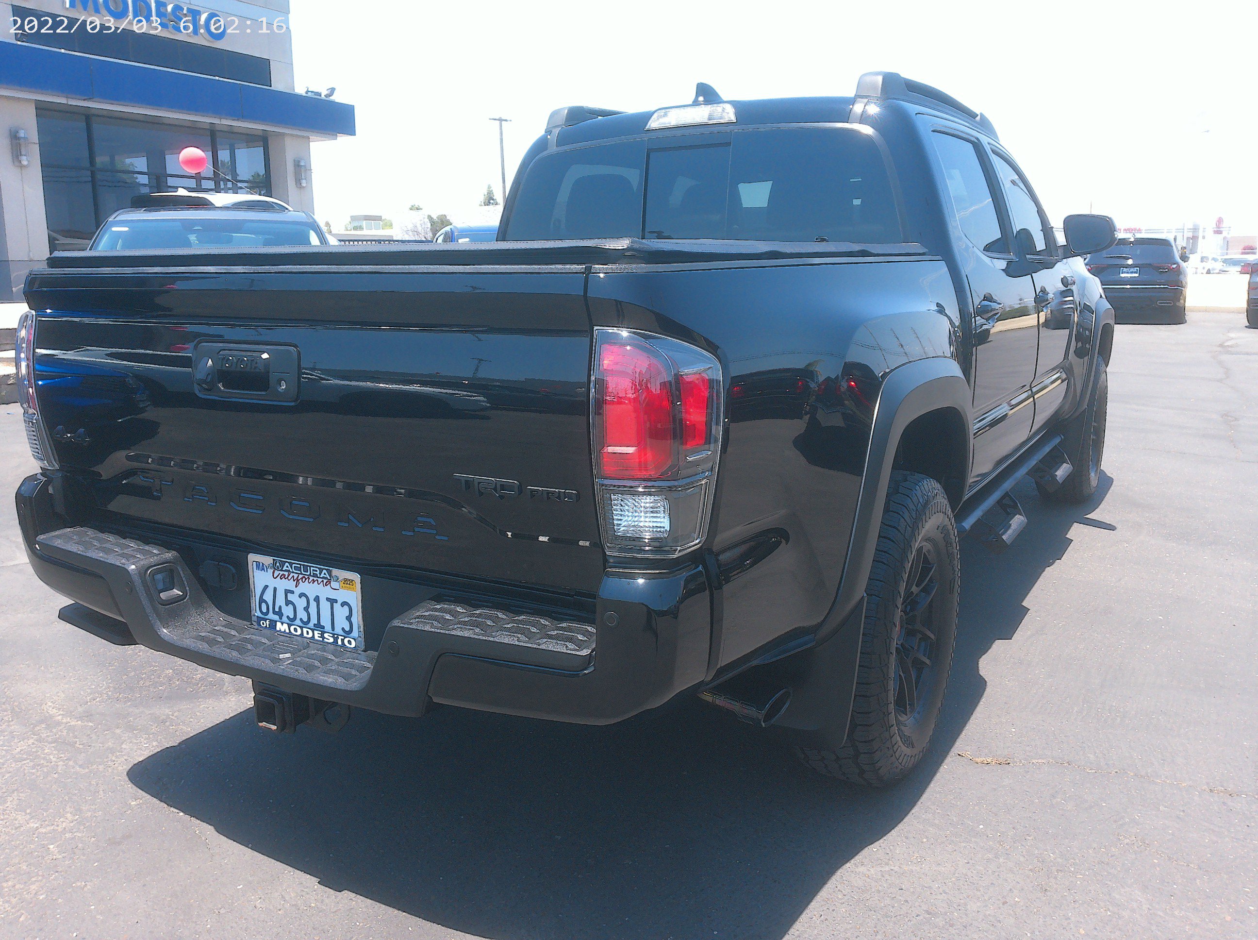 2021 Toyota Tacoma TRD Pro photo 3
