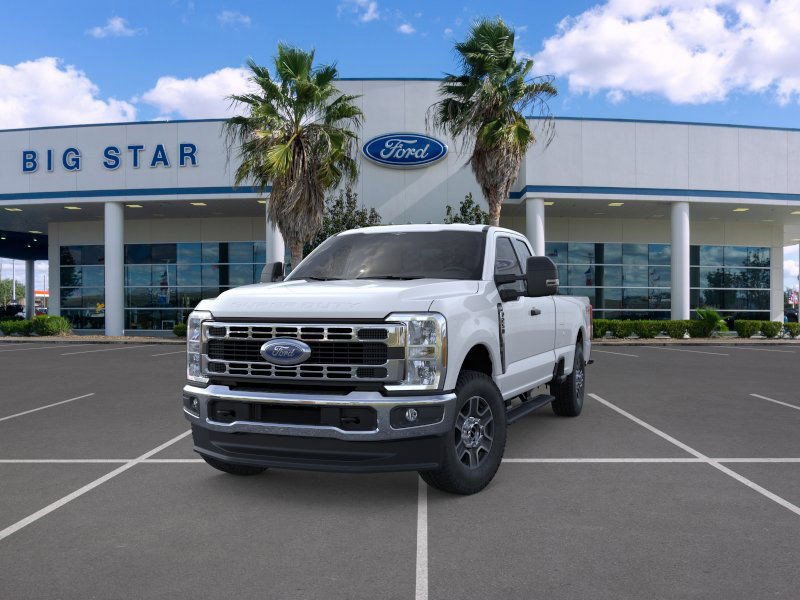 2025 Ford F-250 photo 2