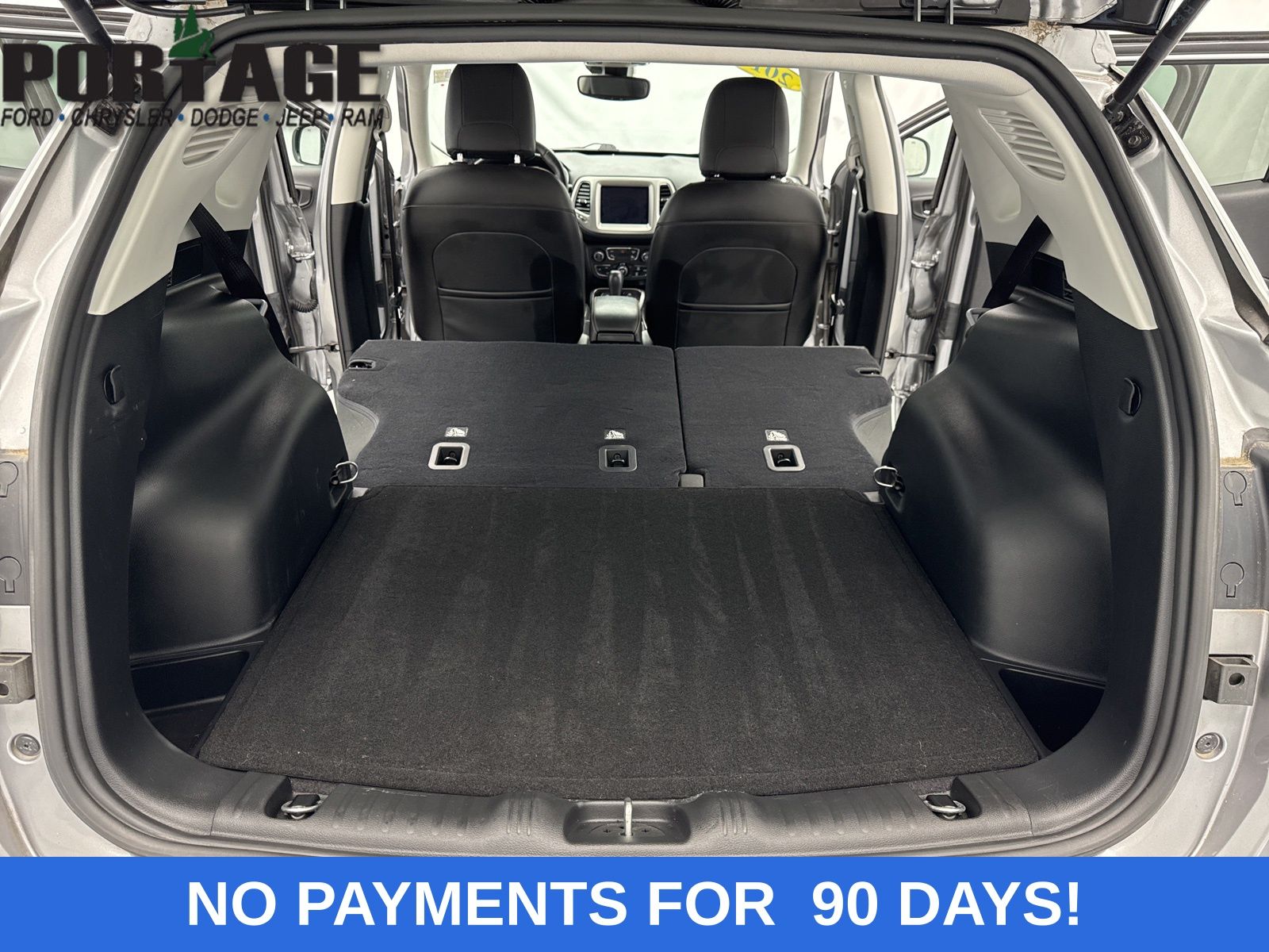 2018 Jeep Compass Latitude photo 32