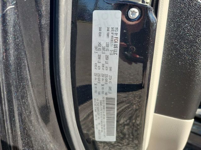 2017 Chrysler Pacifica Touring L photo 27