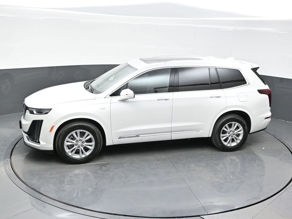 2025 Cadillac XT6 Luxury photo 27