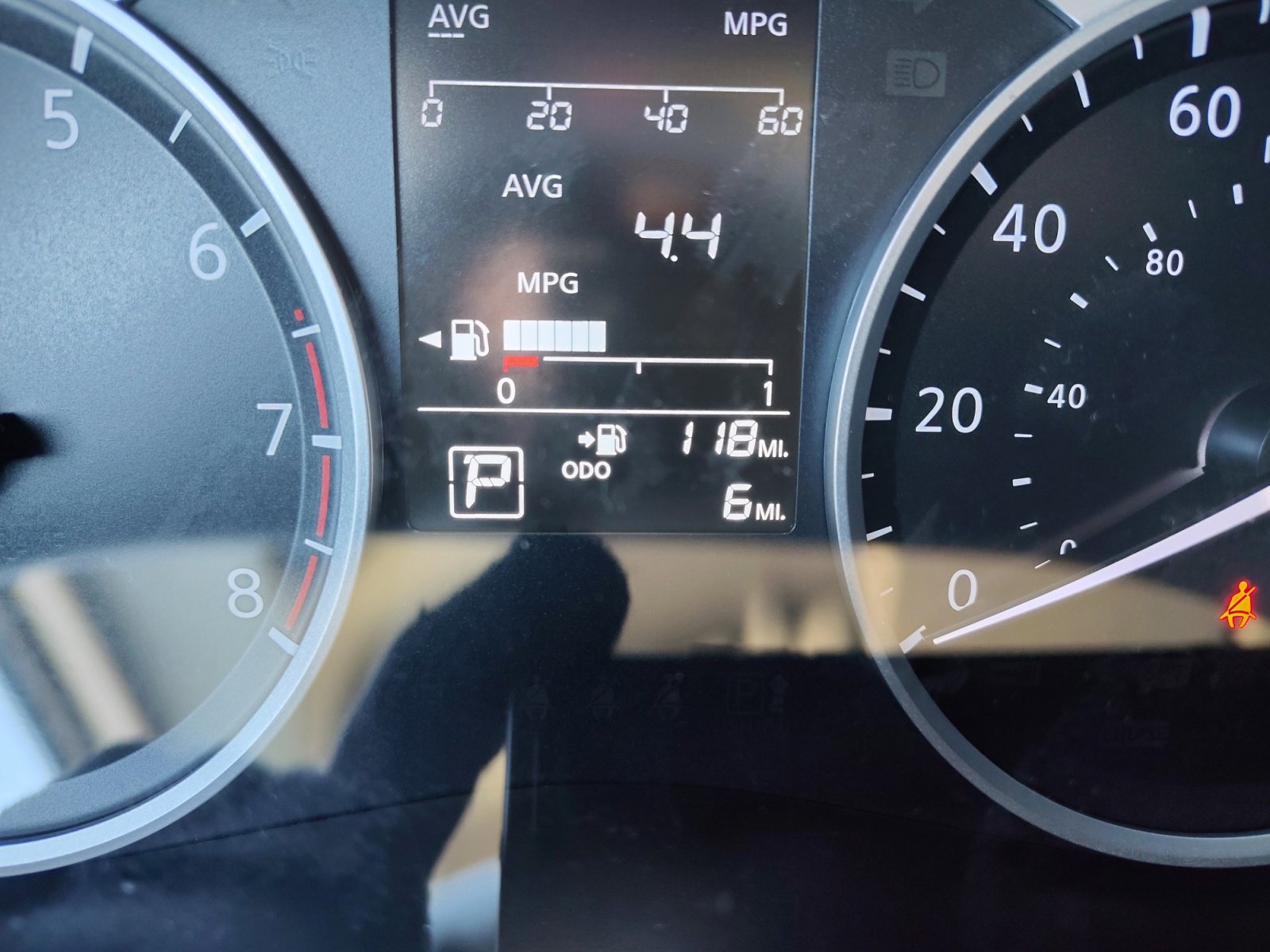 2025 Nissan Kicks Play S photo 2
