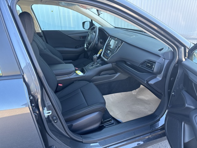 2025 Subaru Legacy Base photo 2