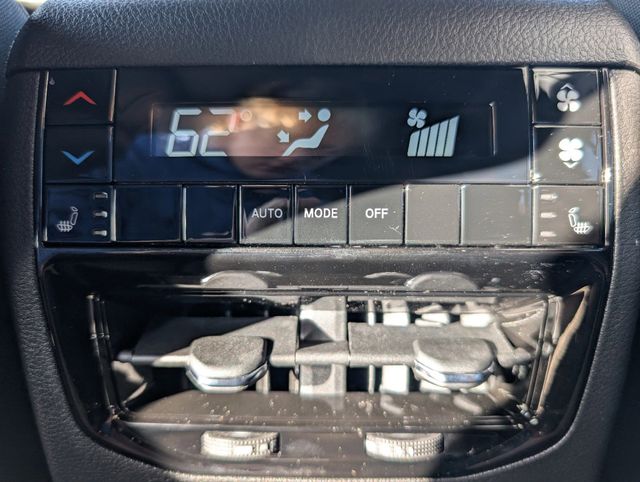 2025 Jeep Grand Cherokee Limited photo 28