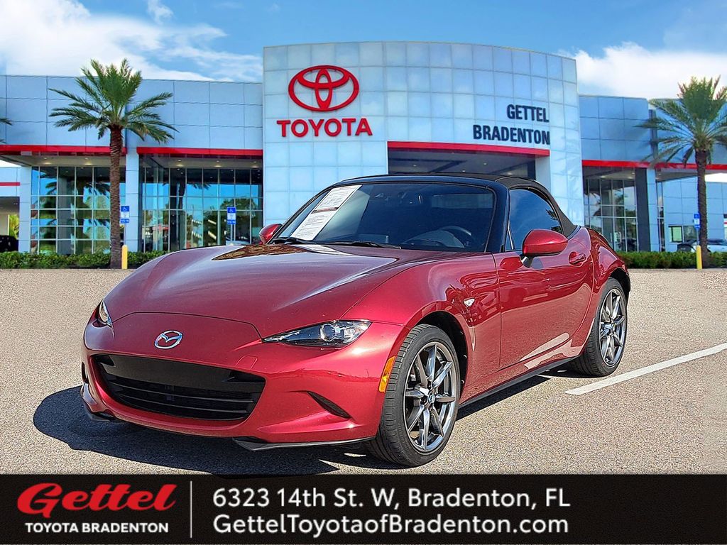 2023 Mazda MX-5 Miata Grand Touring's photo