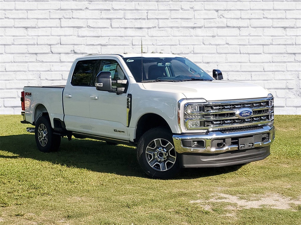 2025 Ford F-250 Super Duty Lariat's photo