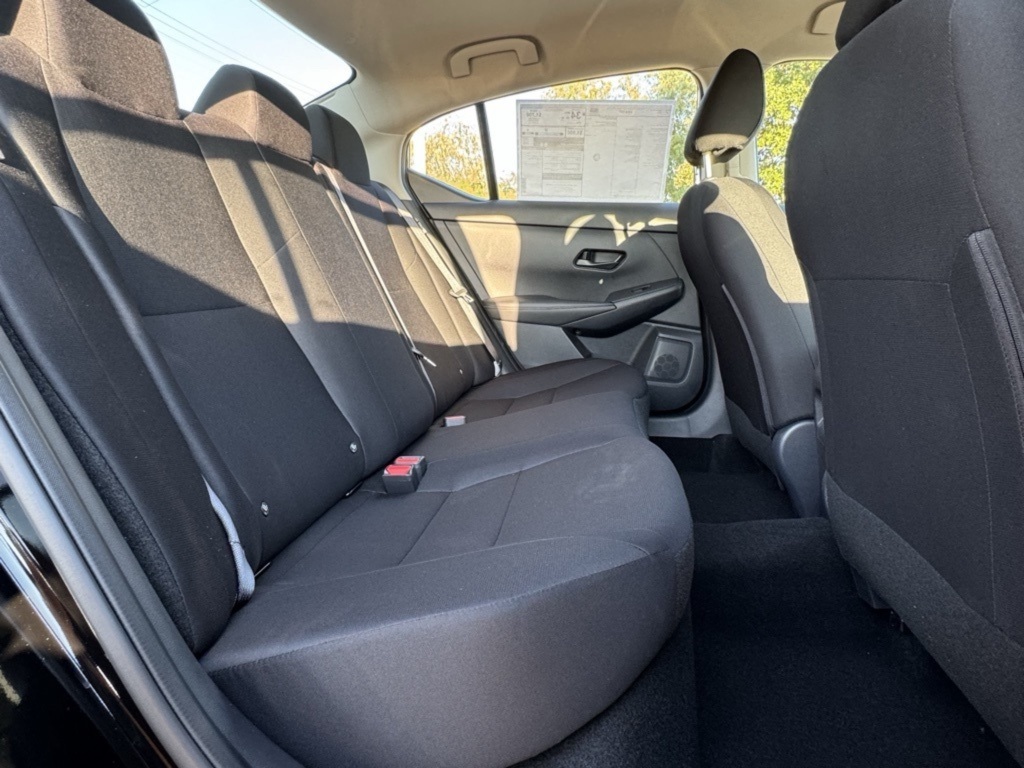 2025 Nissan Sentra S photo 19