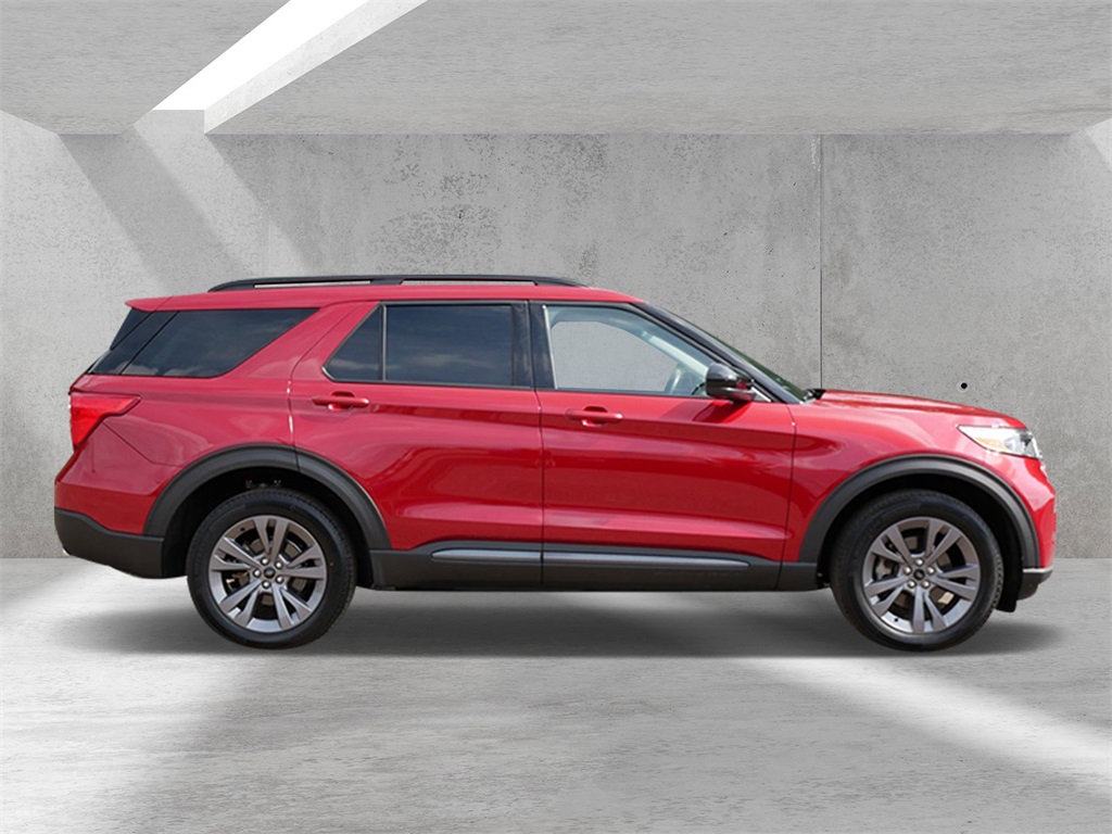 Certified 2022 Ford Explorer XLT with VIN 1FMSK8DH8NGB00231 for sale in White Bear Lake, Minnesota