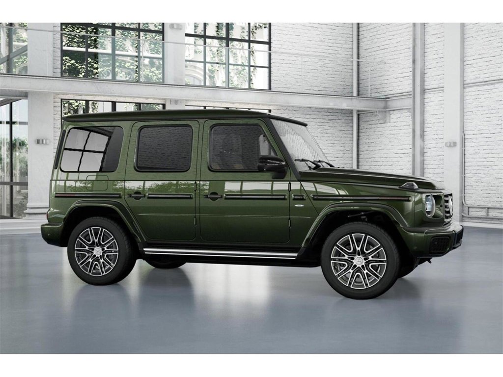 2025 Mercedes Benz G photo 13