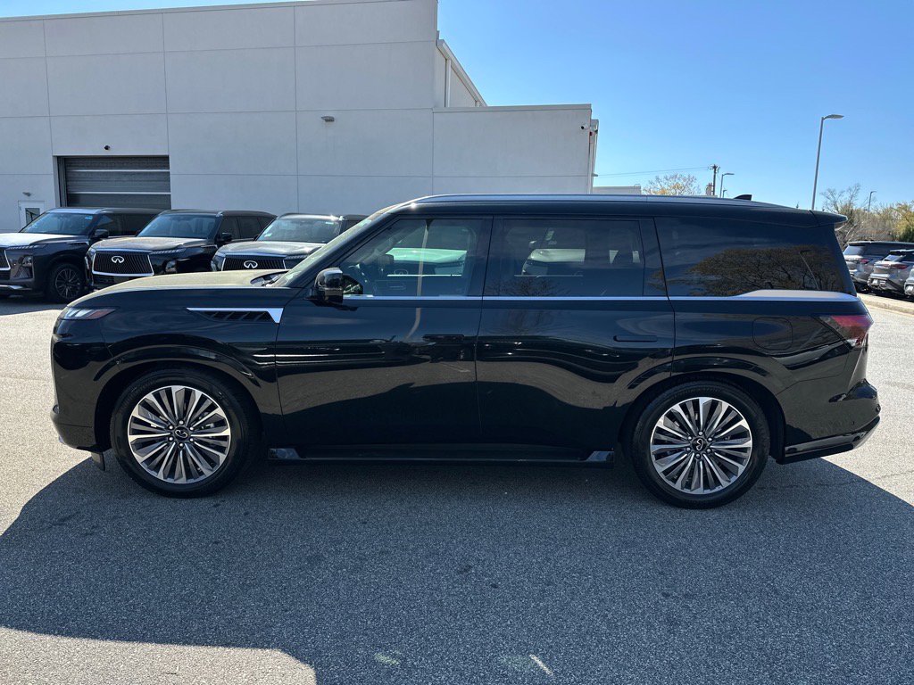 2025 Infiniti QX80 Sensory photo 8