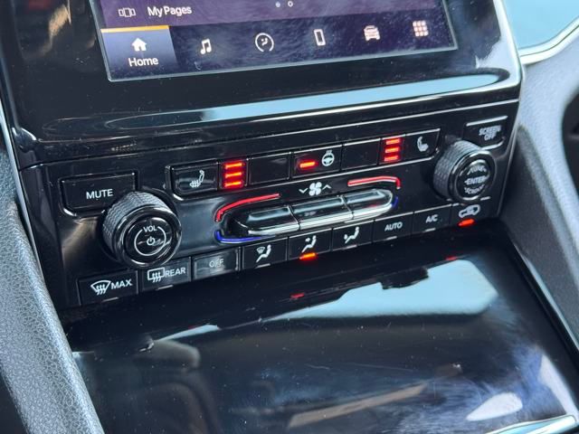 2022 Jeep Grand Cherokee Altitude photo 12